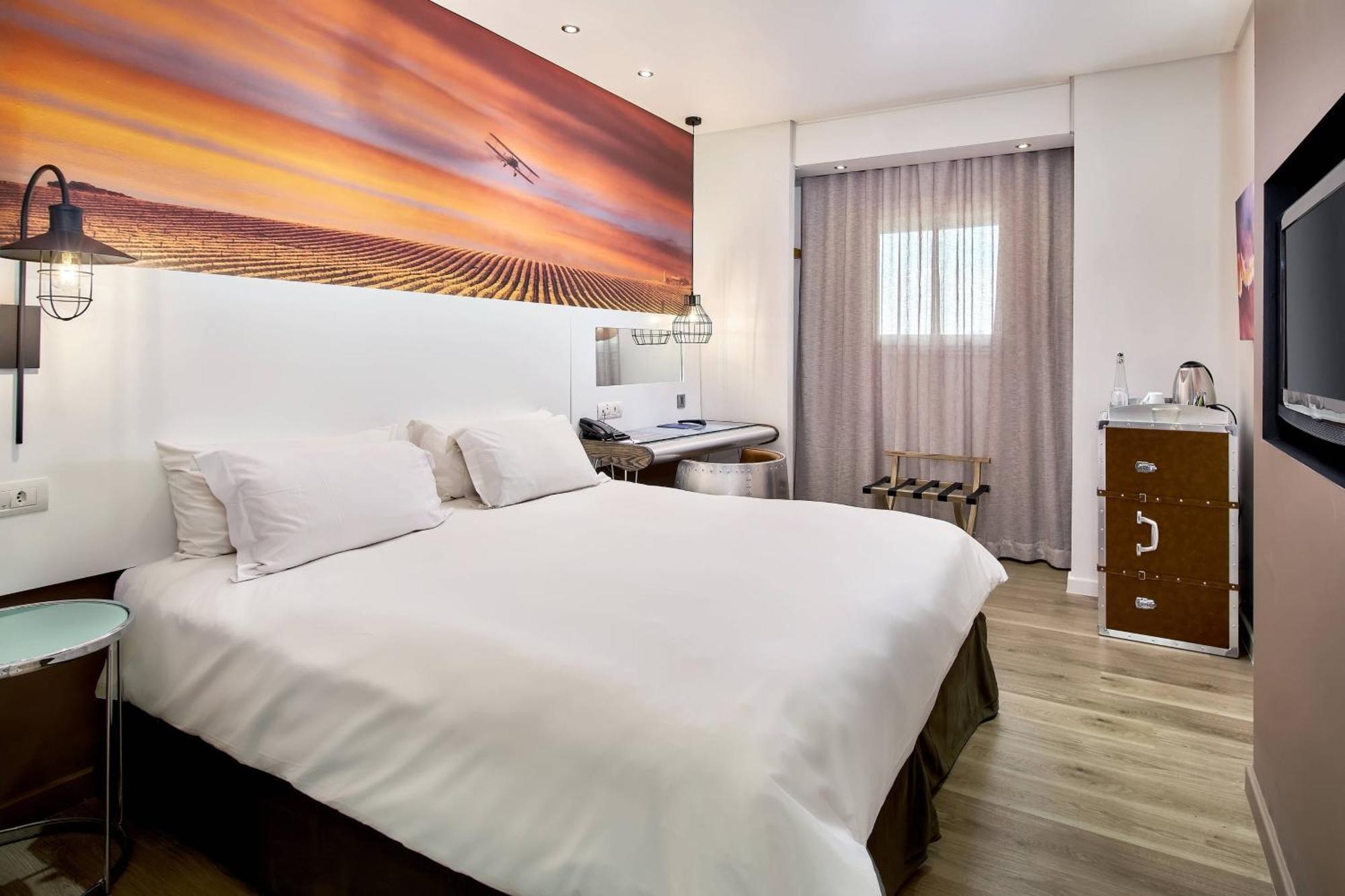 Protea Hotel By Marriott O R Tambo Airport Kempton Park Exterior photo